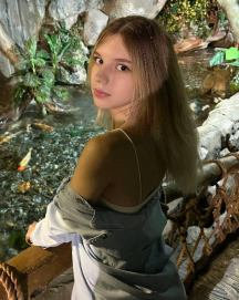 Сhloe Show
