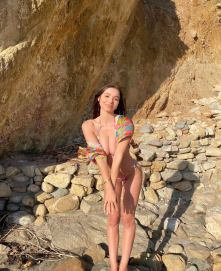 Eva Lovia